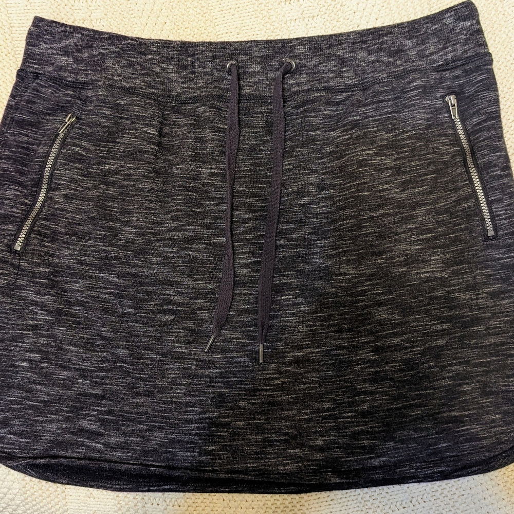 💥5 for 25 💥 🤩HOST PICK 🤩🌱Green Tea skirt🌱 size XXL